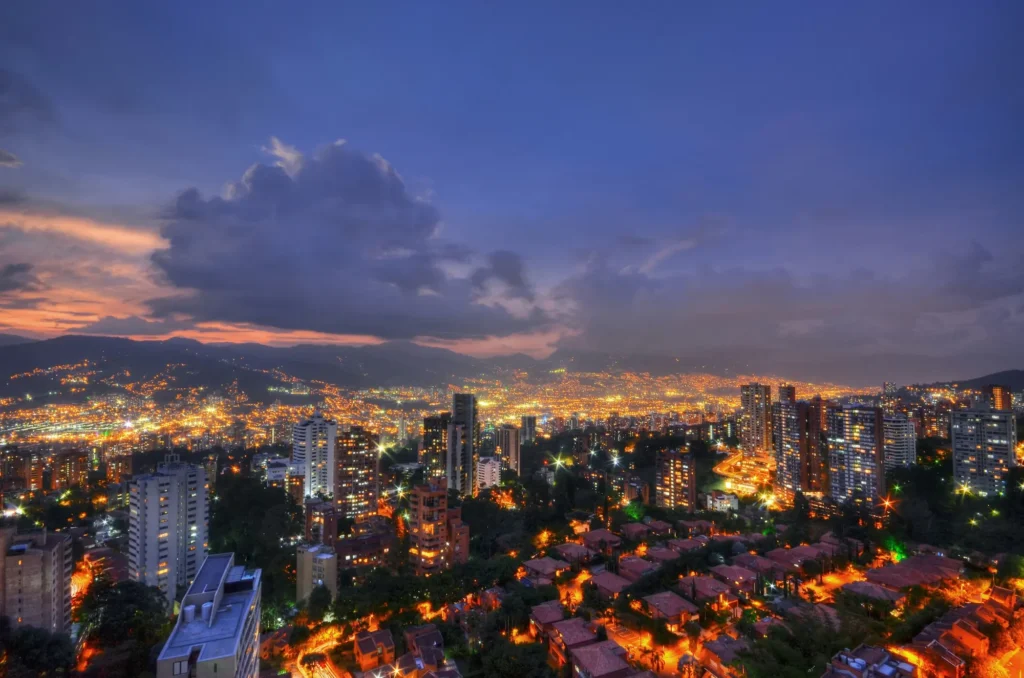 Medellin noche